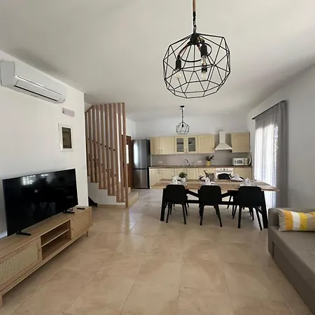 Le Soleil De - Luxury With Swim * 林都斯