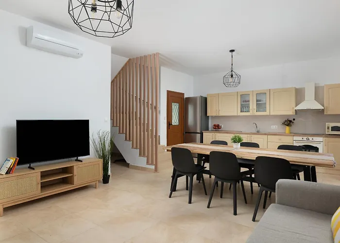 Villa Le Soleil De - Luxury With Swim *